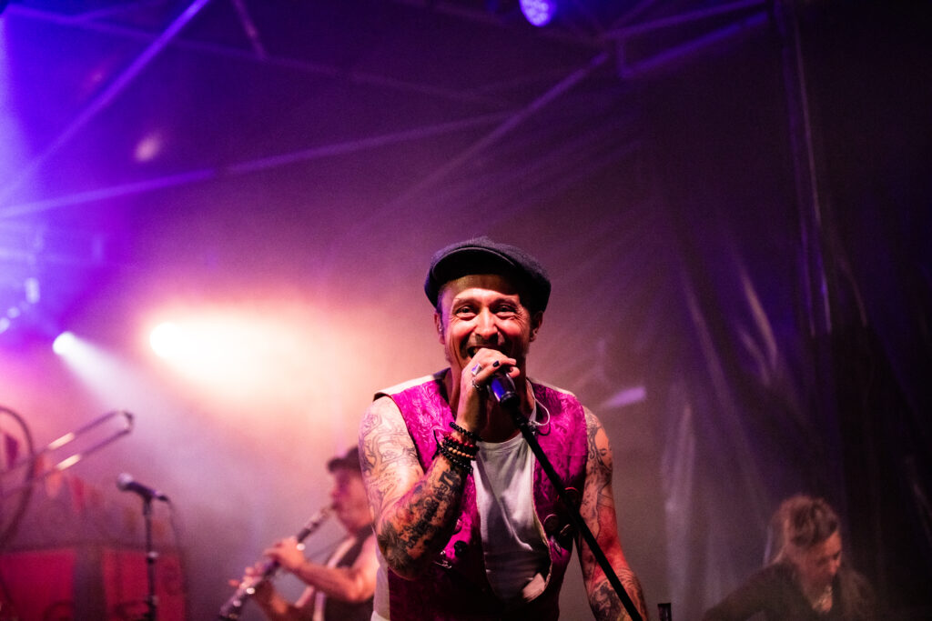 Tom